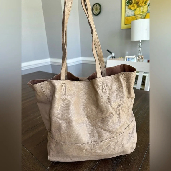 Saks Fifth Ave tote bag - Picture 4 of 10